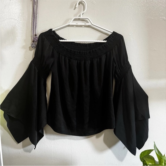 GUESS LA Silk Dark Fairycore Black Blouse Top Y2K Women’s Size S 70s Romantic - Picture 2 of 5
